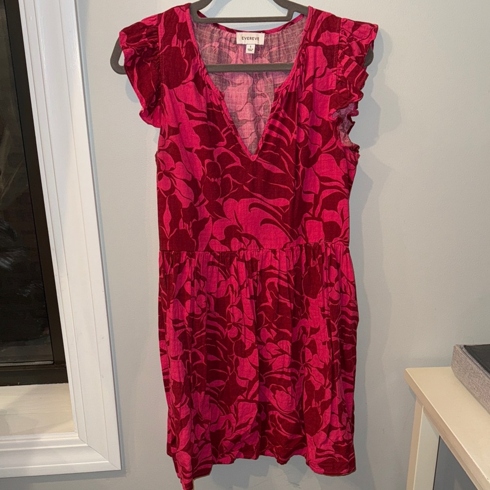 Evereve Red and Pink Floral Mini Dress